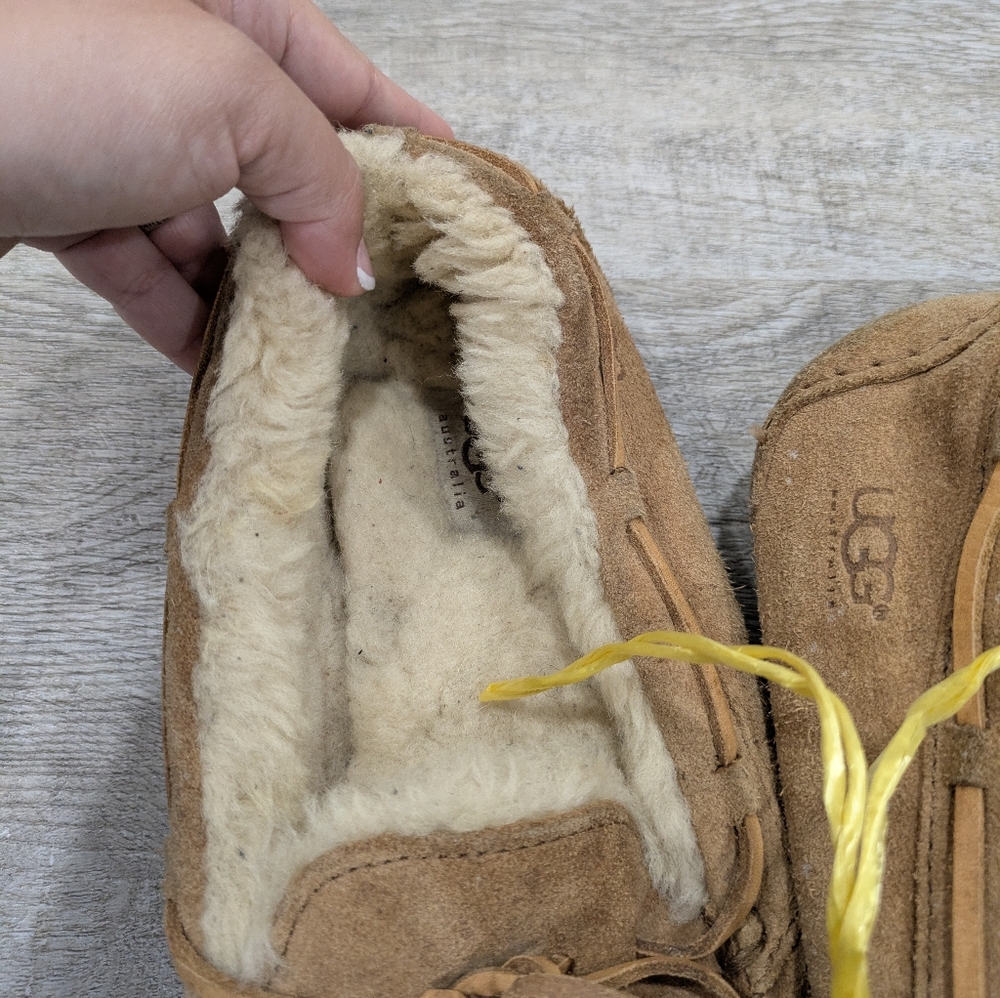 Ugg Men's Olsen Slippers - Picture 9 of 14